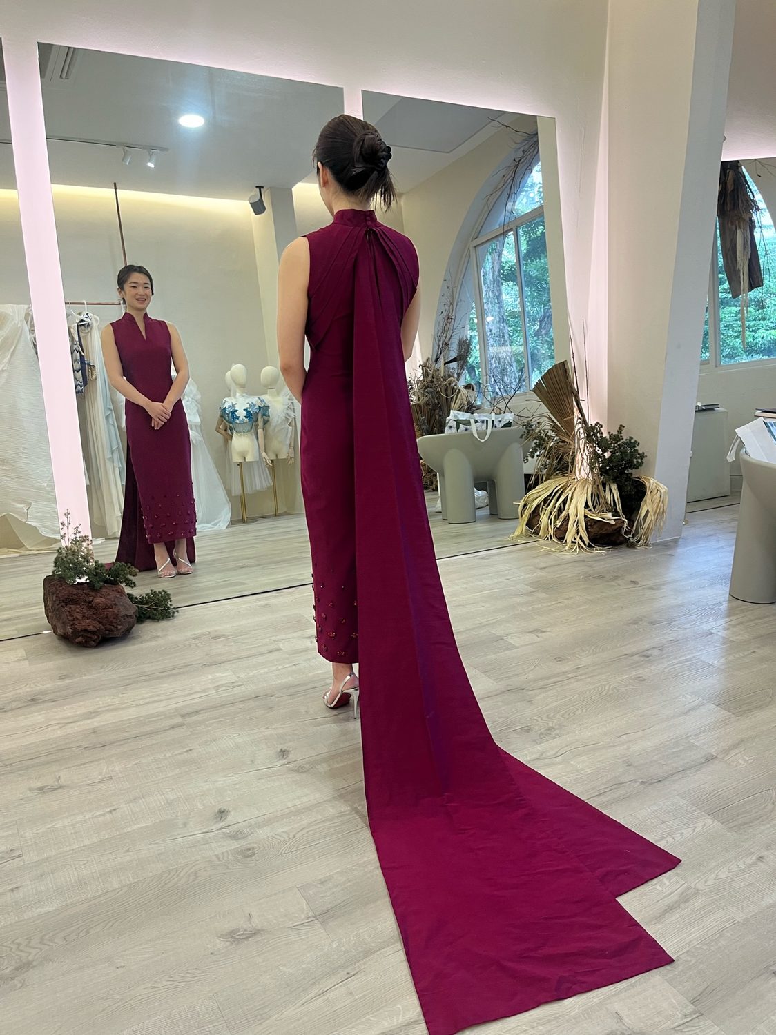 The Cerise Column — Back