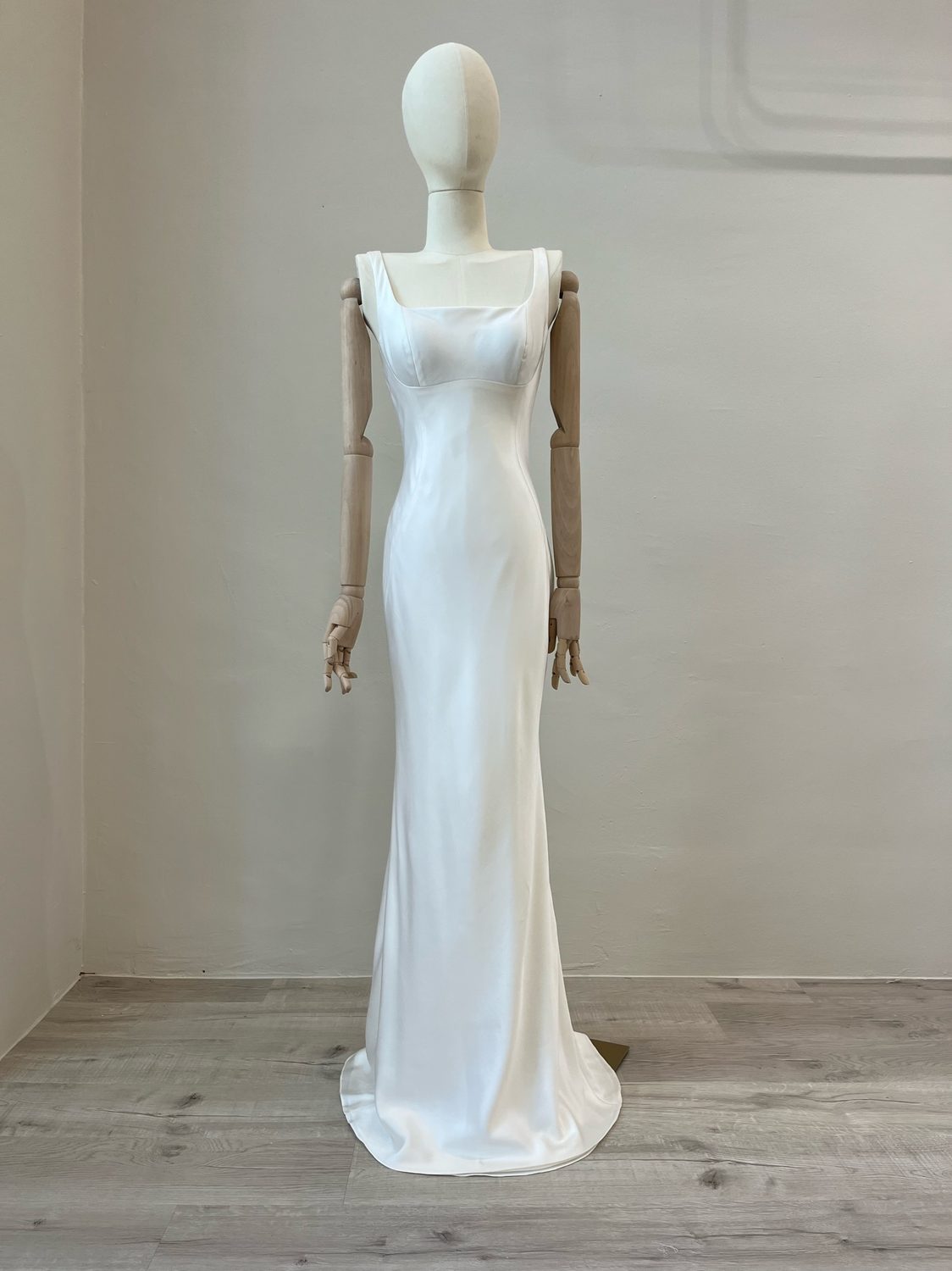 The Ivory Empress — Bare — Front
